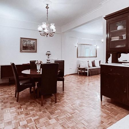 Vintage 2-Bedroom Apt In The Heart Of The City 雅典 外观 照片