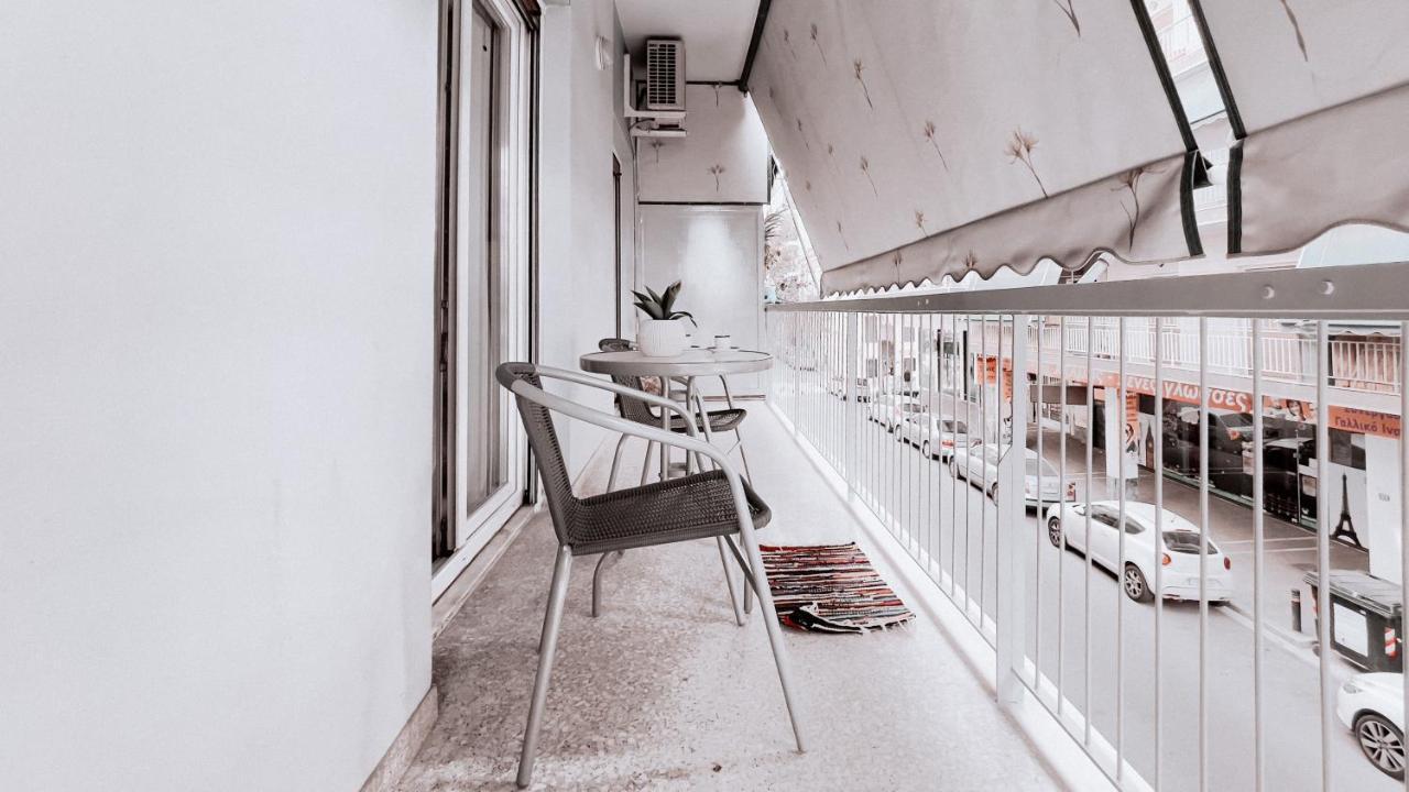 Vintage 2-Bedroom Apt In The Heart Of The City 雅典 外观 照片