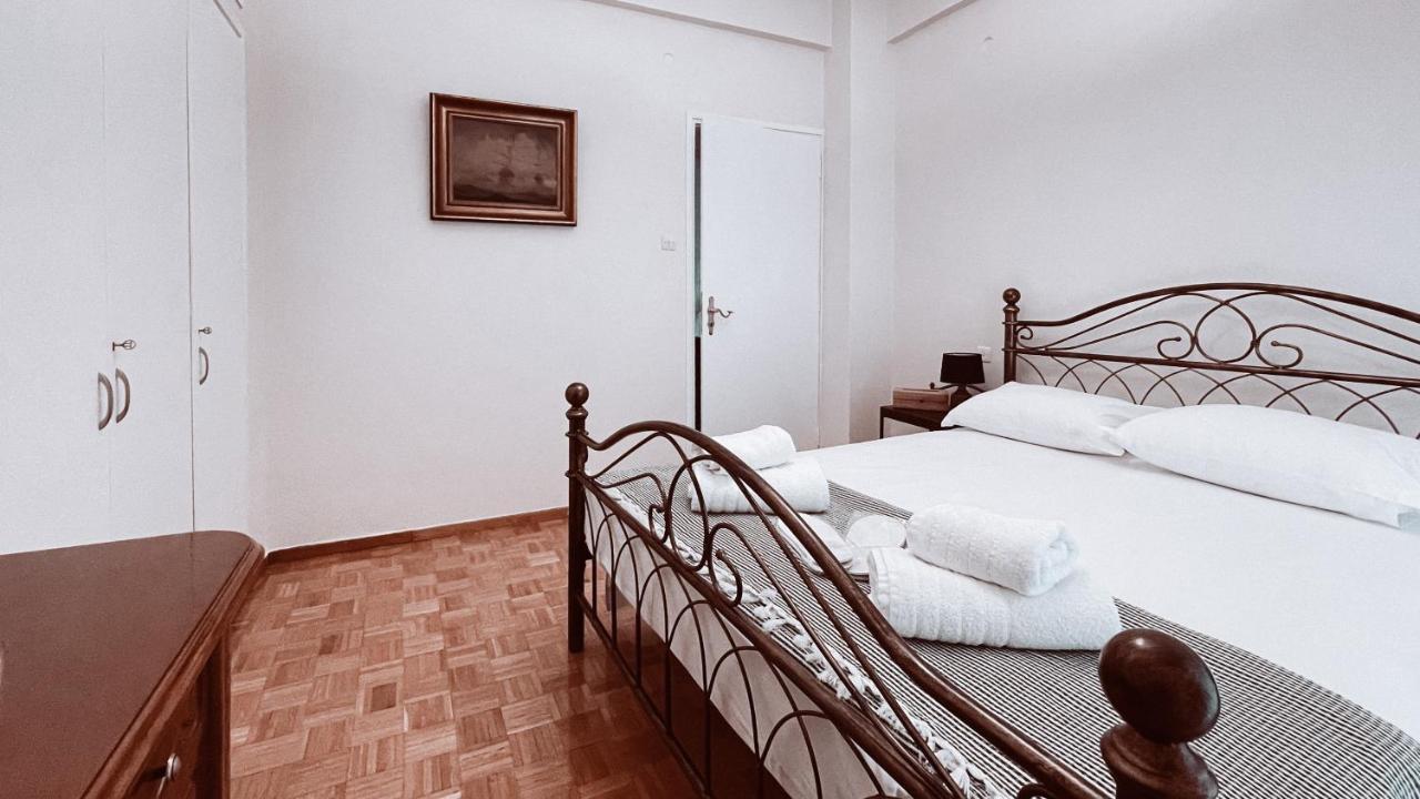 Vintage 2-Bedroom Apt In The Heart Of The City 雅典 外观 照片